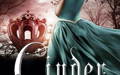 Les chroniques lunaires tome 1 : Cinder